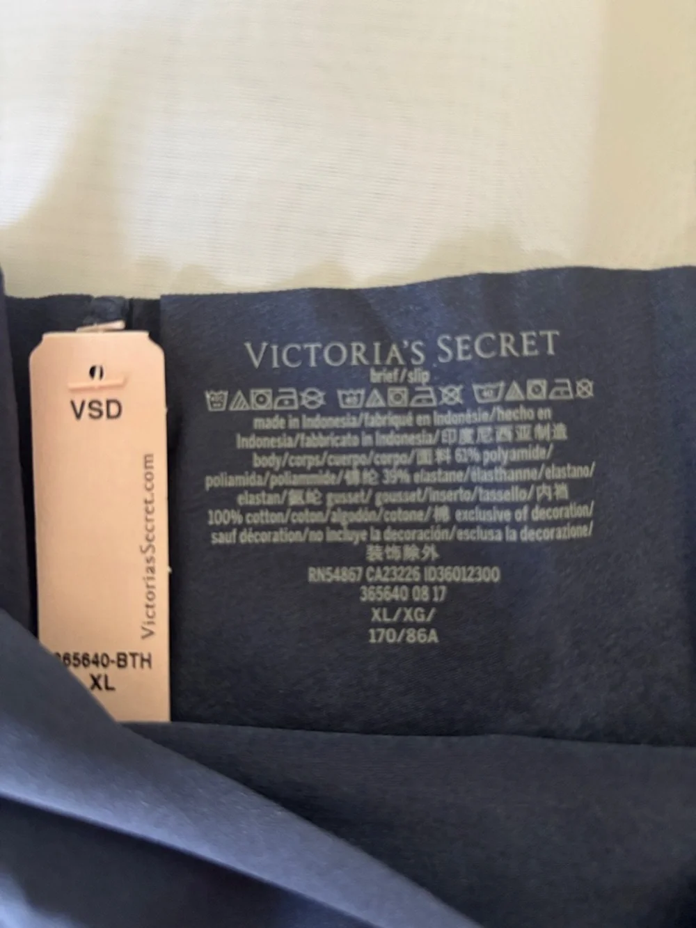 Victoria's Secret Navy Panty - XL